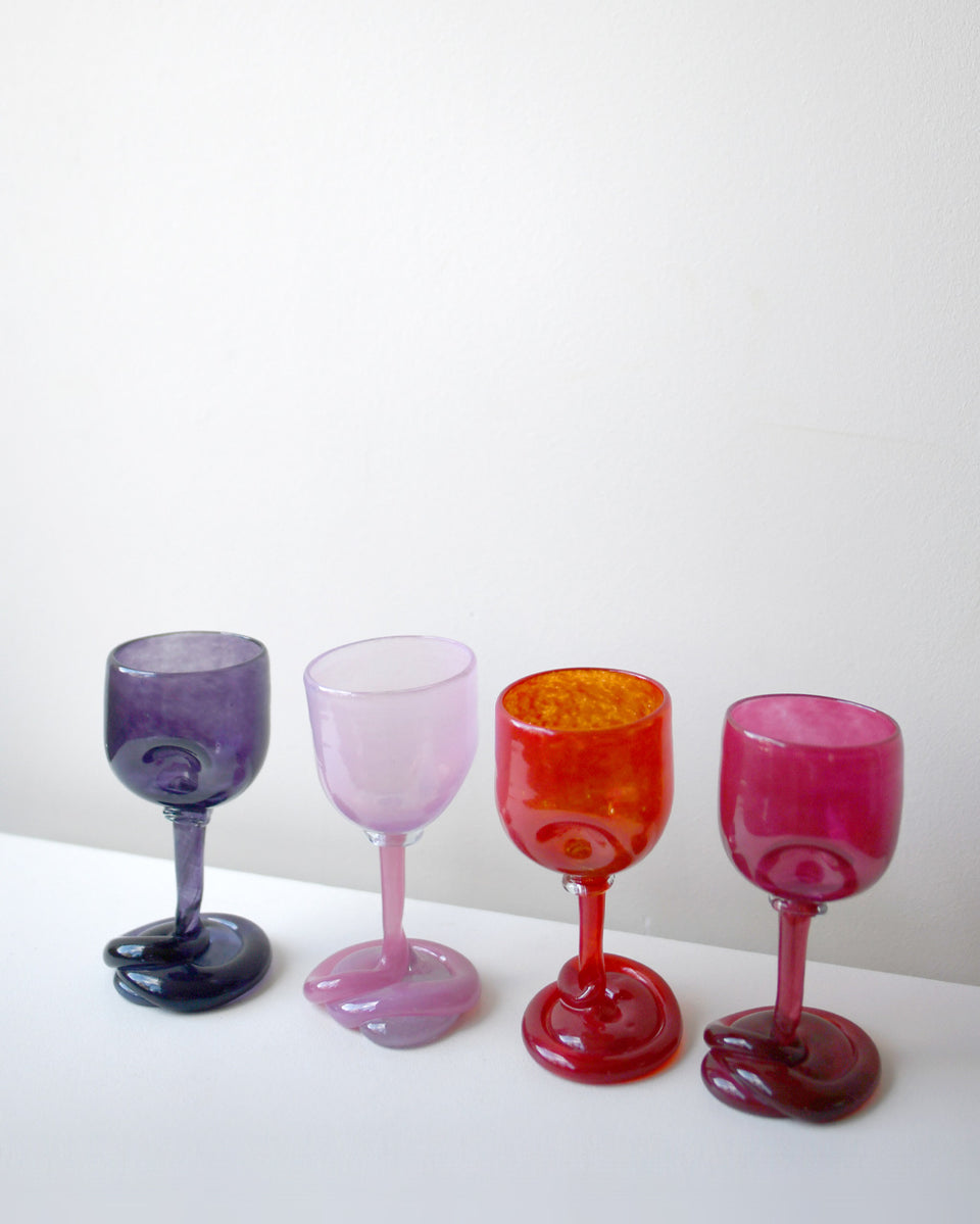 Thaw - Recycled Wine Glass in Pink