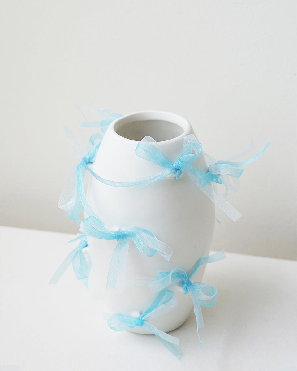 Pearly Pearl - Small Vase In Matte White w/ Organza Ribbon
