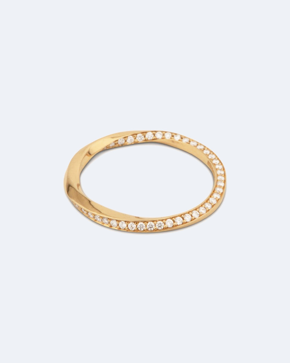 The Phases of the Moon - 18 Carat Yellow Gold and Diamond Ring
