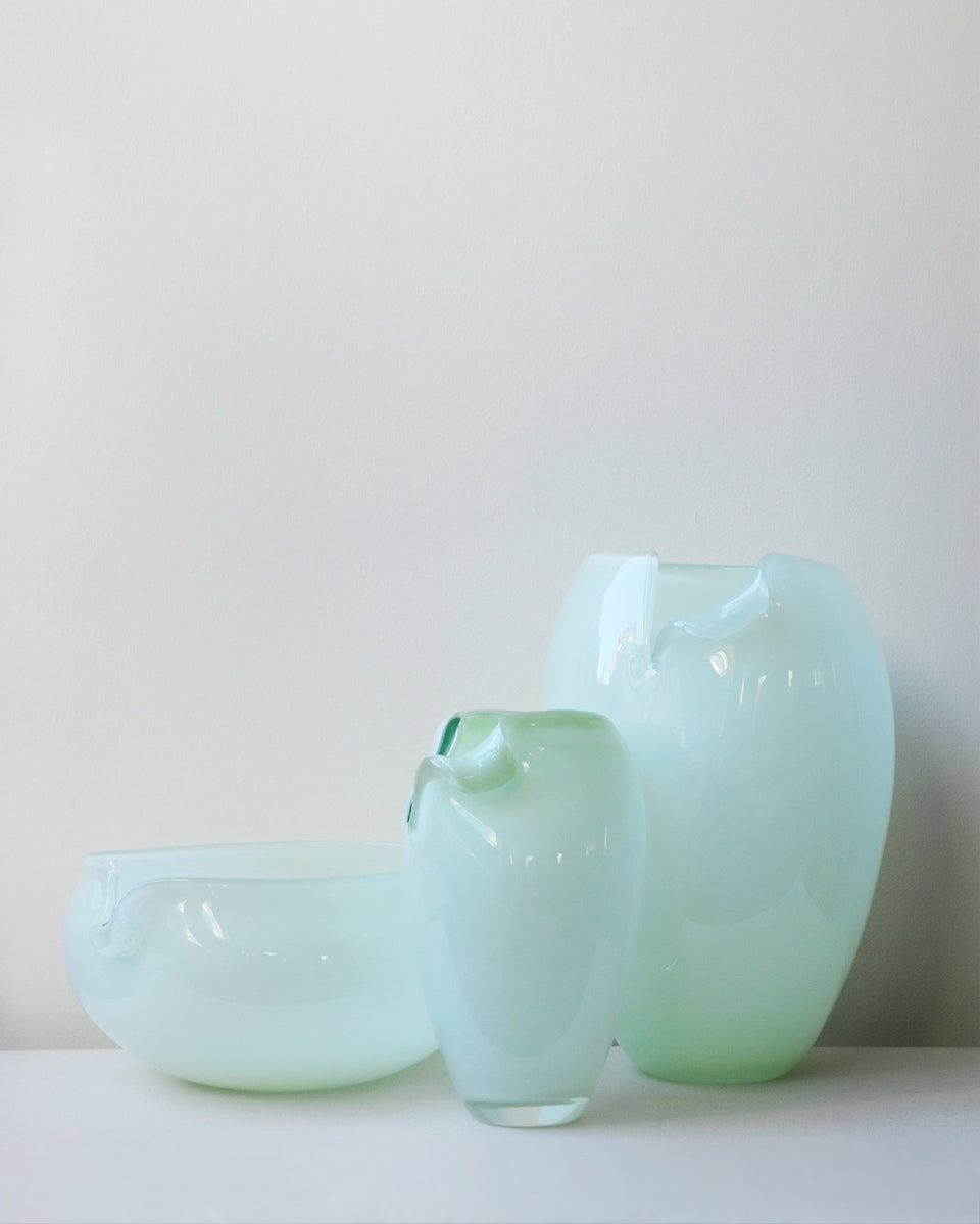 B136 - Recycled Glass Bowl in Mint Green