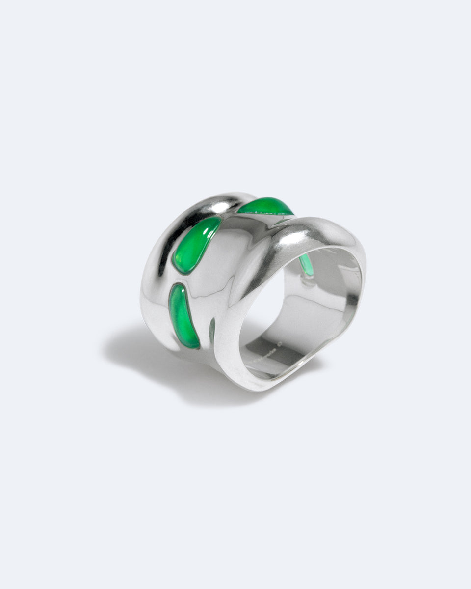 Cobblestones - Green Resin Stone and Silver Plated Ring