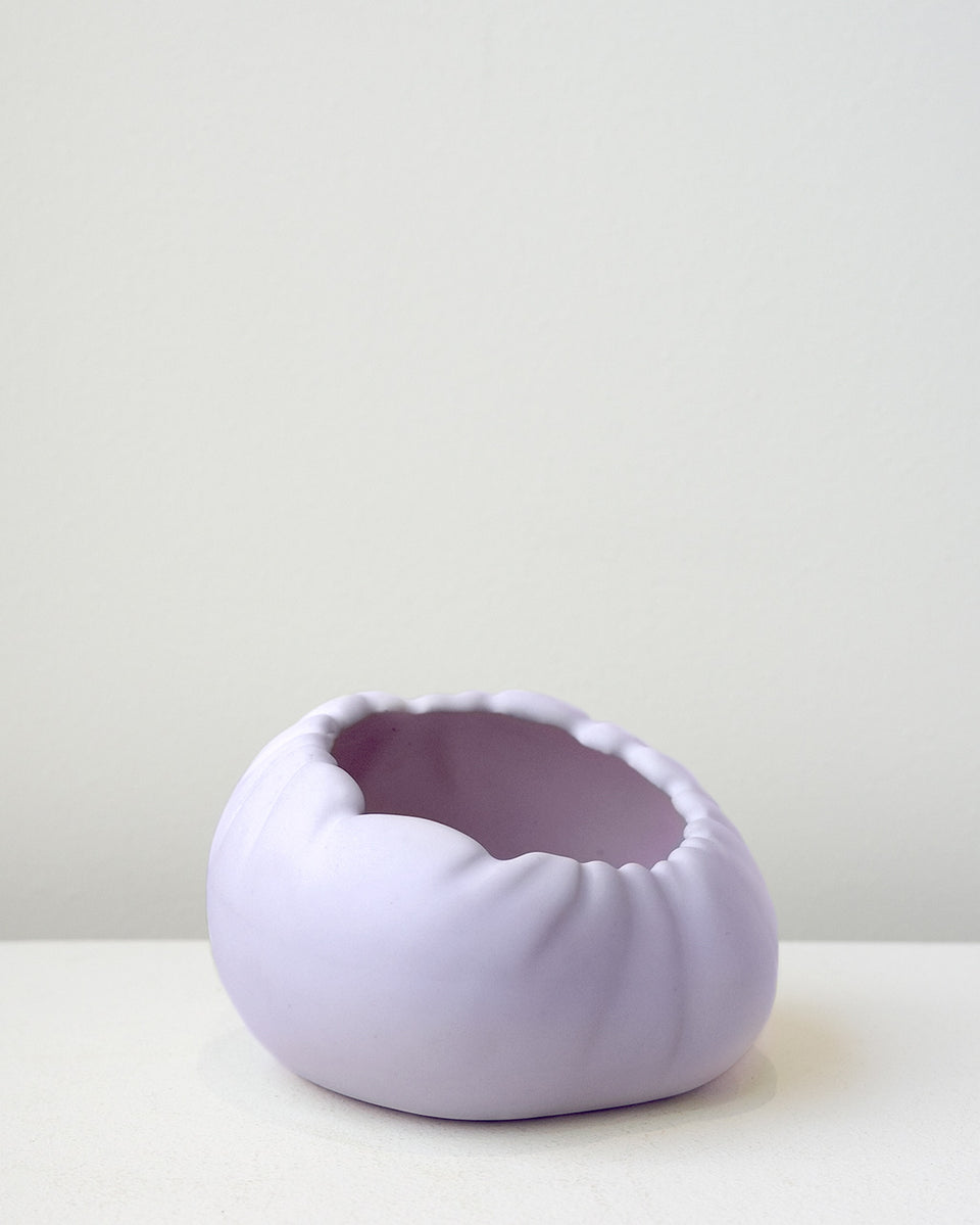 Croissant - Small Bowl in Matte Lilac