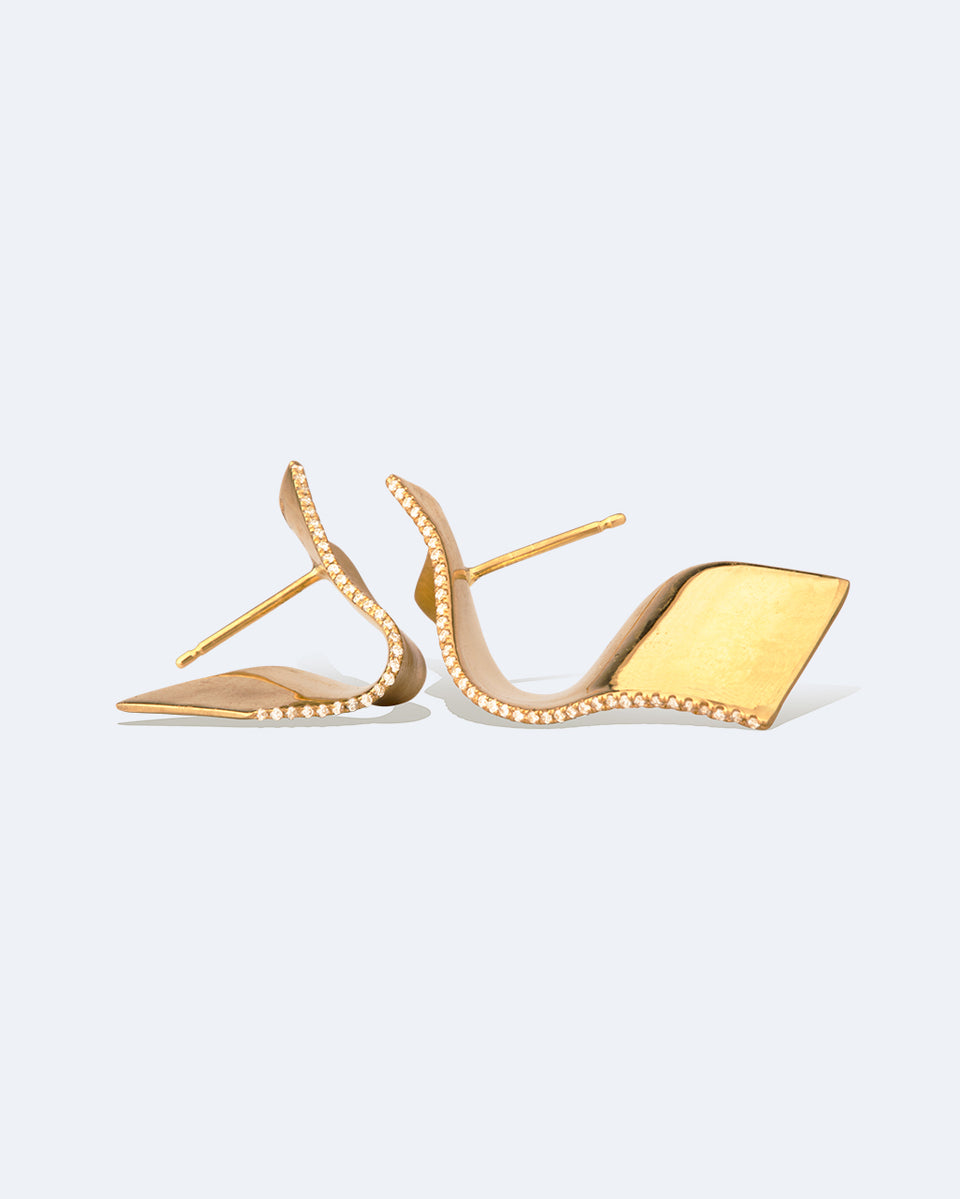 Memories of Water - 18 Carat Yellow Gold and Diamond Earrings