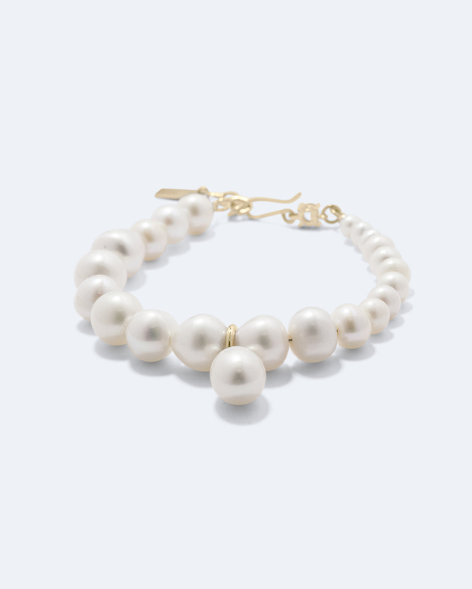 A Quiet Loop - Pearl and Zirconia Recycled Gold Vermeil Bracelet