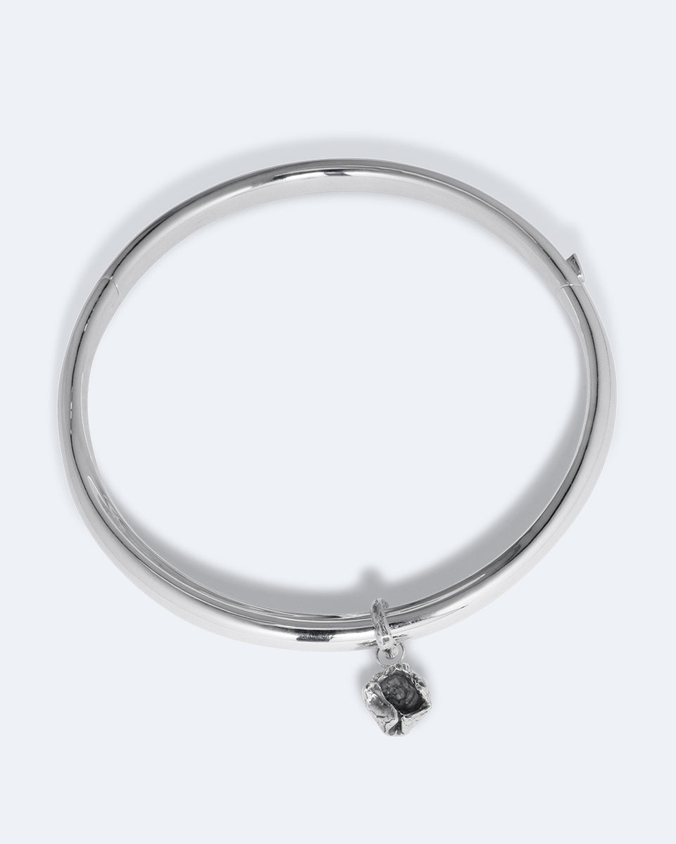 Really Really Genreless - Silver Plated Pendant Neck Collar