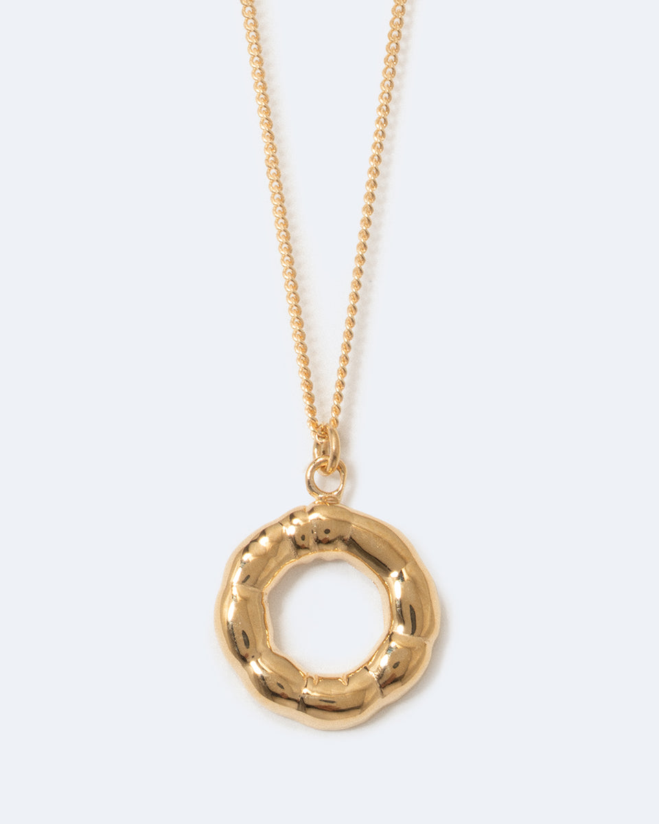 Classicworks™ O - Gold Plated Necklace