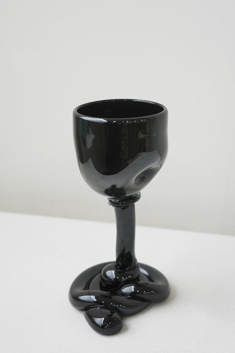 Thaw - Set of 4 Recycled Wine Glass in Red Black Pink Magenta