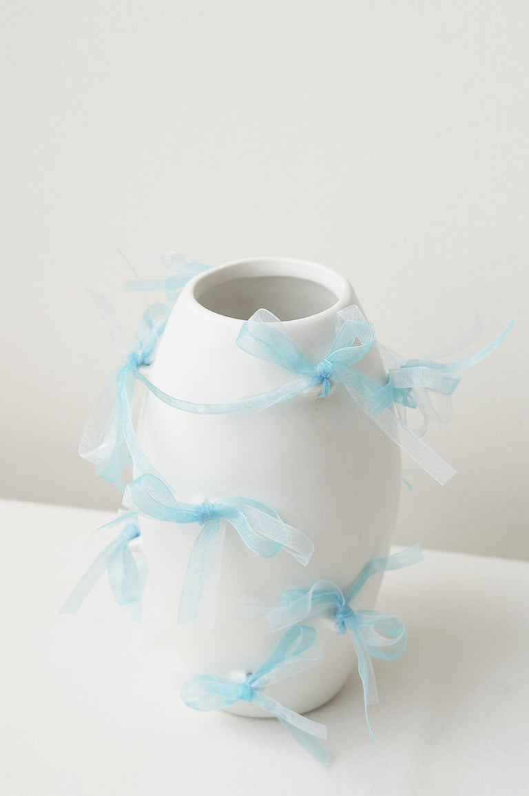 Pearly Pearl - Small Vase In Matte White w/ Organza Ribbon