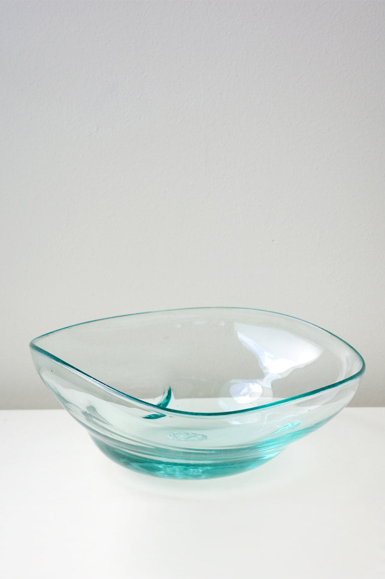 B121 - Recycled Glass Bowl in Clear