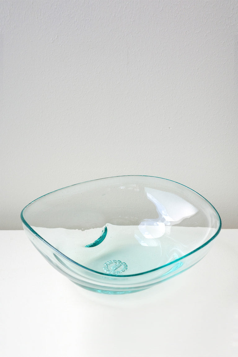 B121 - Recycled Glass Bowl in Clear
