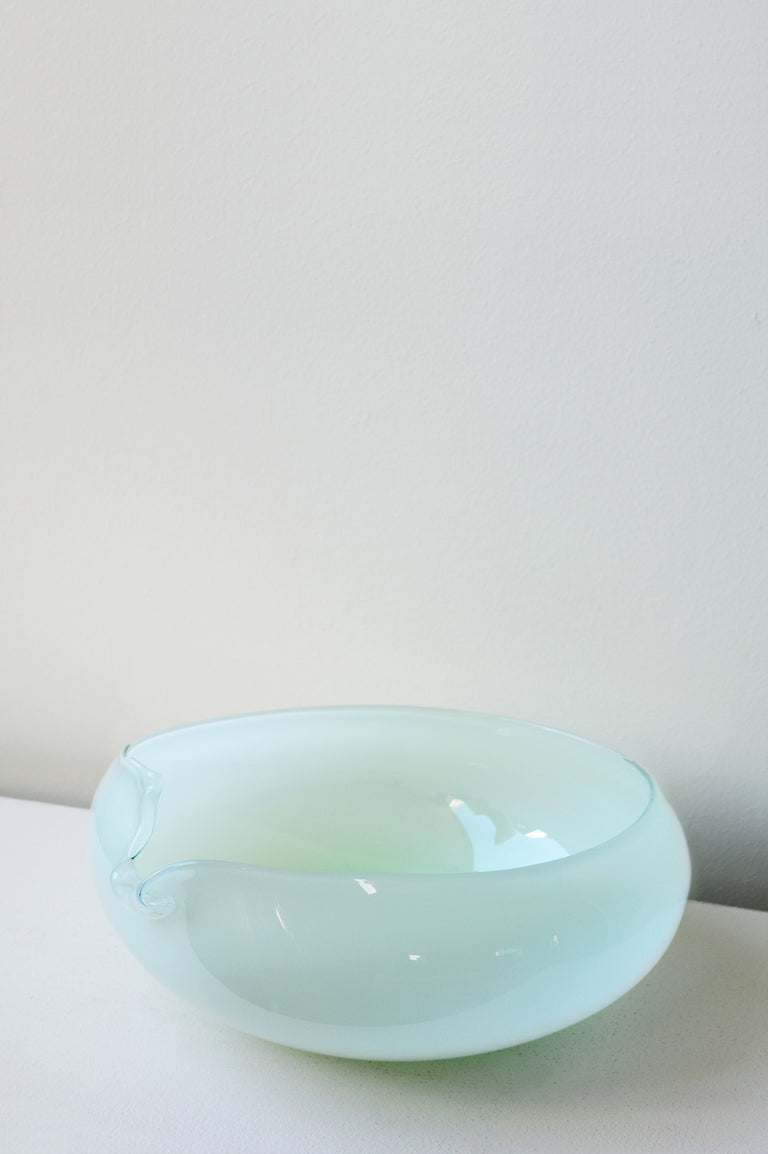 B136 - Recycled Glass Bowl in Mint Green