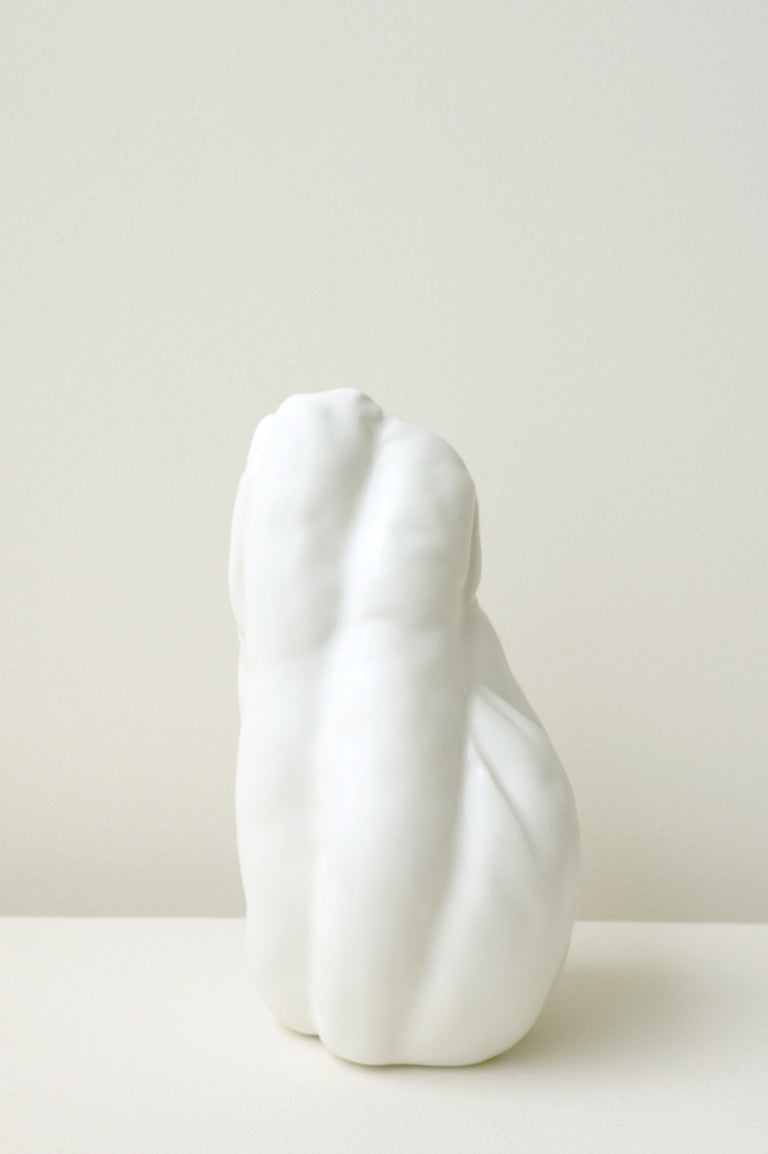B55 - Medium Vase in Matte White