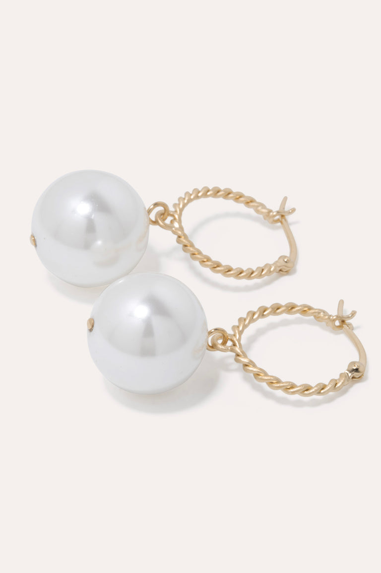 Granny Smith -  Shell Pearl and Recycled Gold Vermeil Earrings