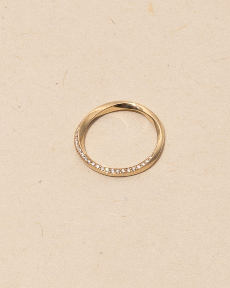 The Phases of the Moon - 18 Carat Yellow Gold and Diamond Ring