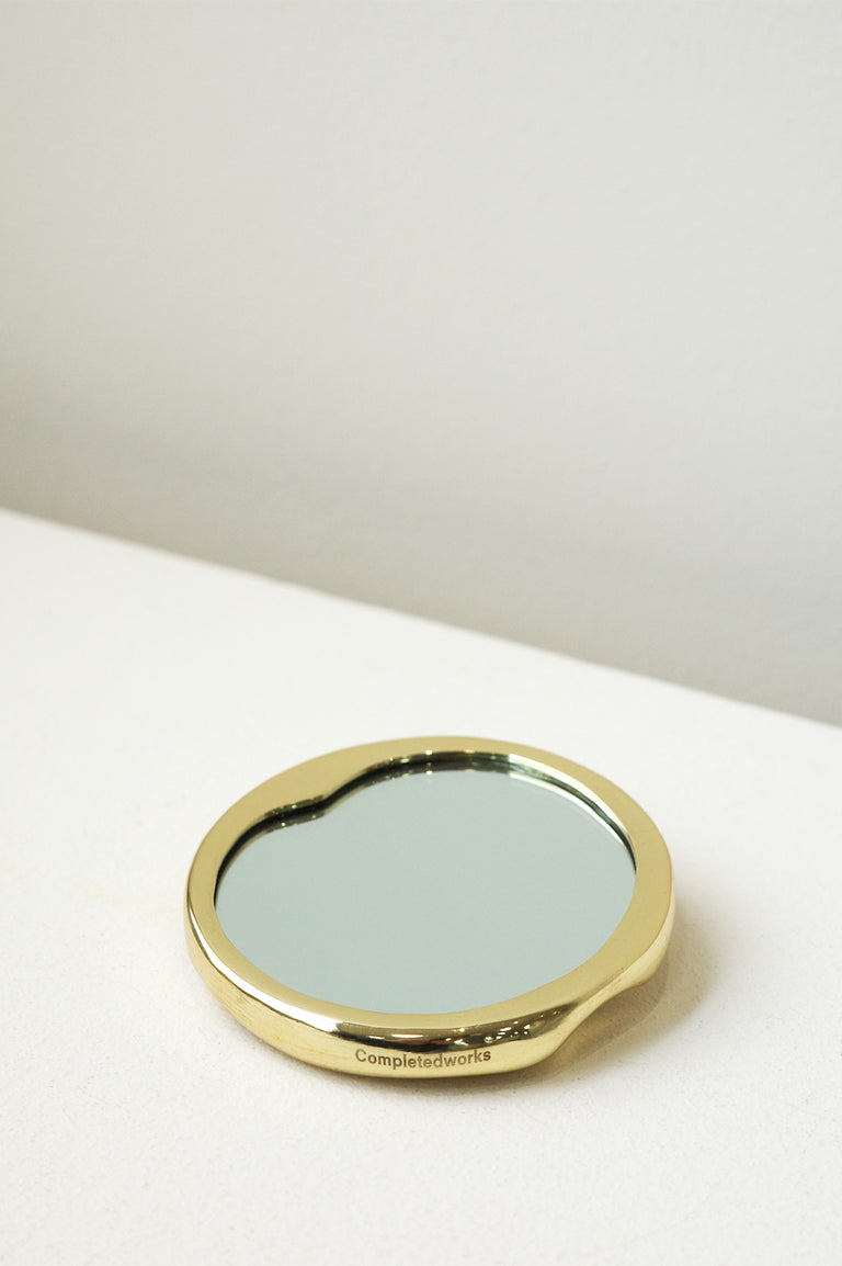 L24 - Brass Pocket Mirror in Gold