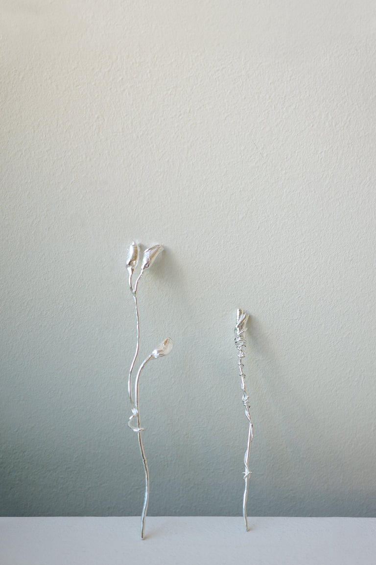 L60 - Set of 2 Flower Ornament in Silver