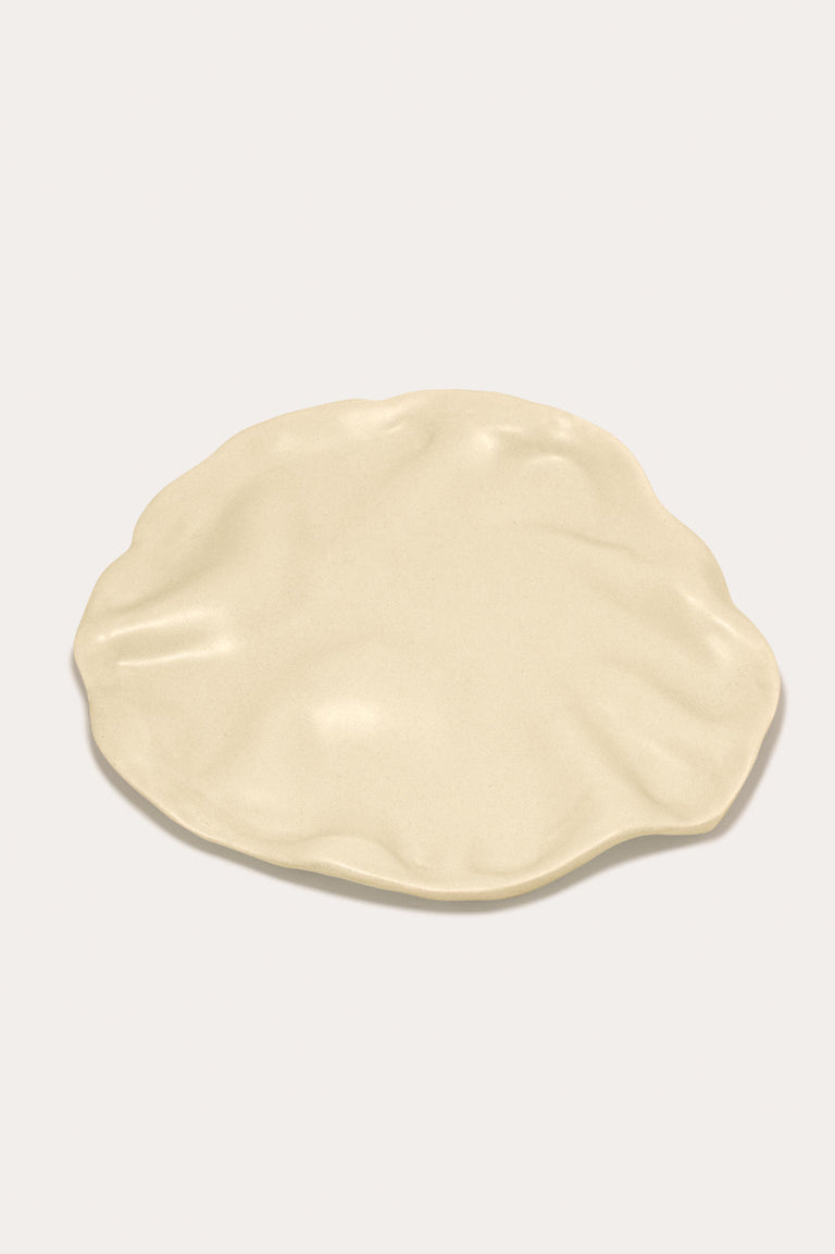 The Perfect Plate to Confound an In‐Law - Medium Plate in Matte Yellow