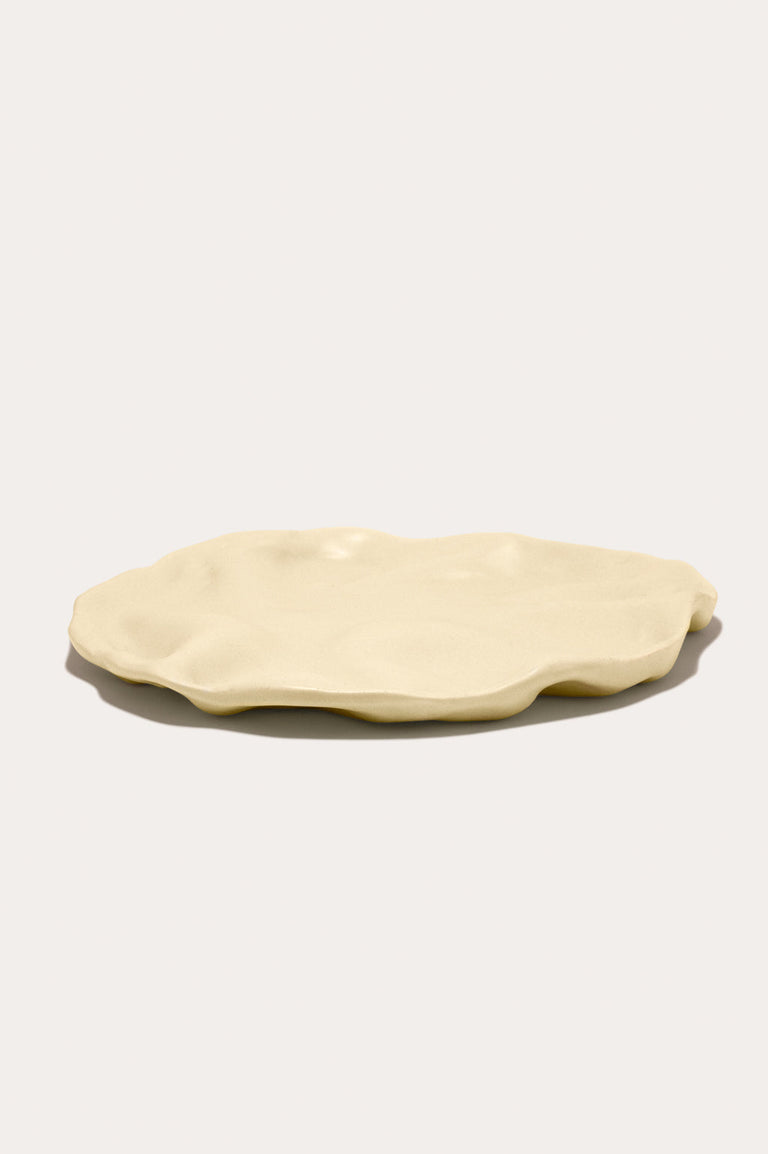 The Perfect Plate to Confound an In‐Law - Medium Plate in Matte Yellow