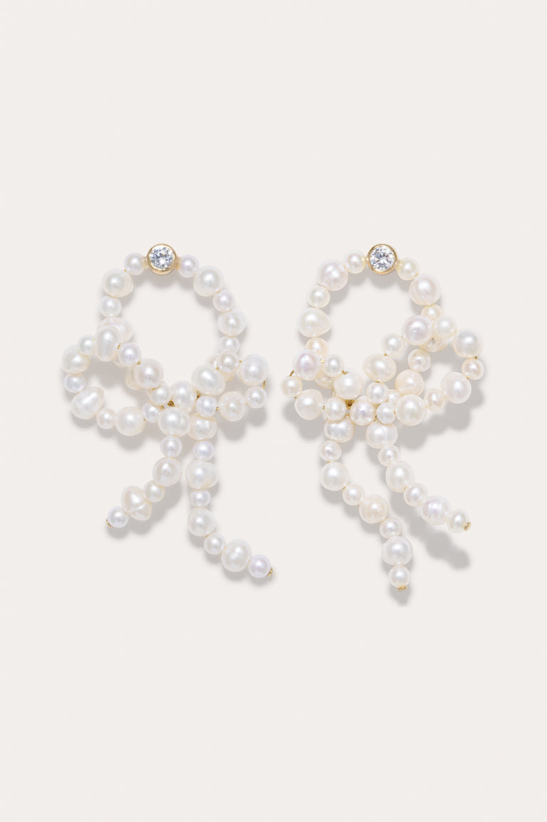 Loop‐the‐Loop - Pearl and Zirconia Gold Vermeil Earrings