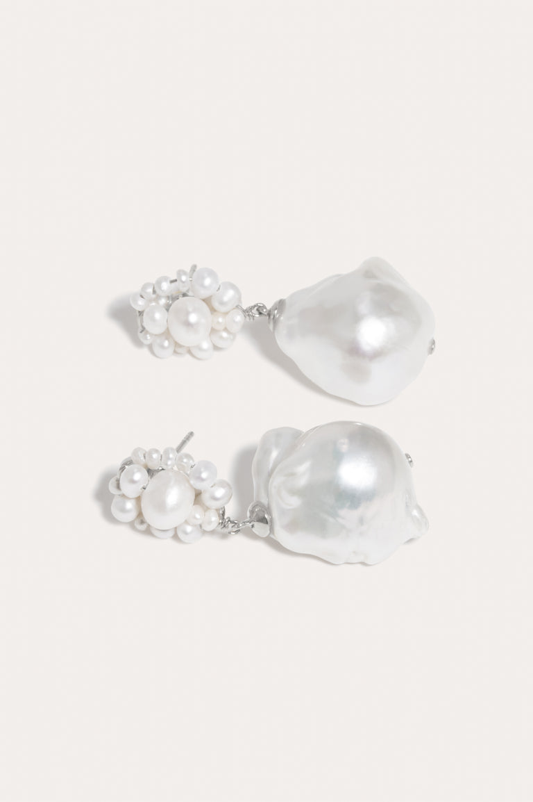 Tra‐la‐la - Pearl and Sterling Silver Earrings