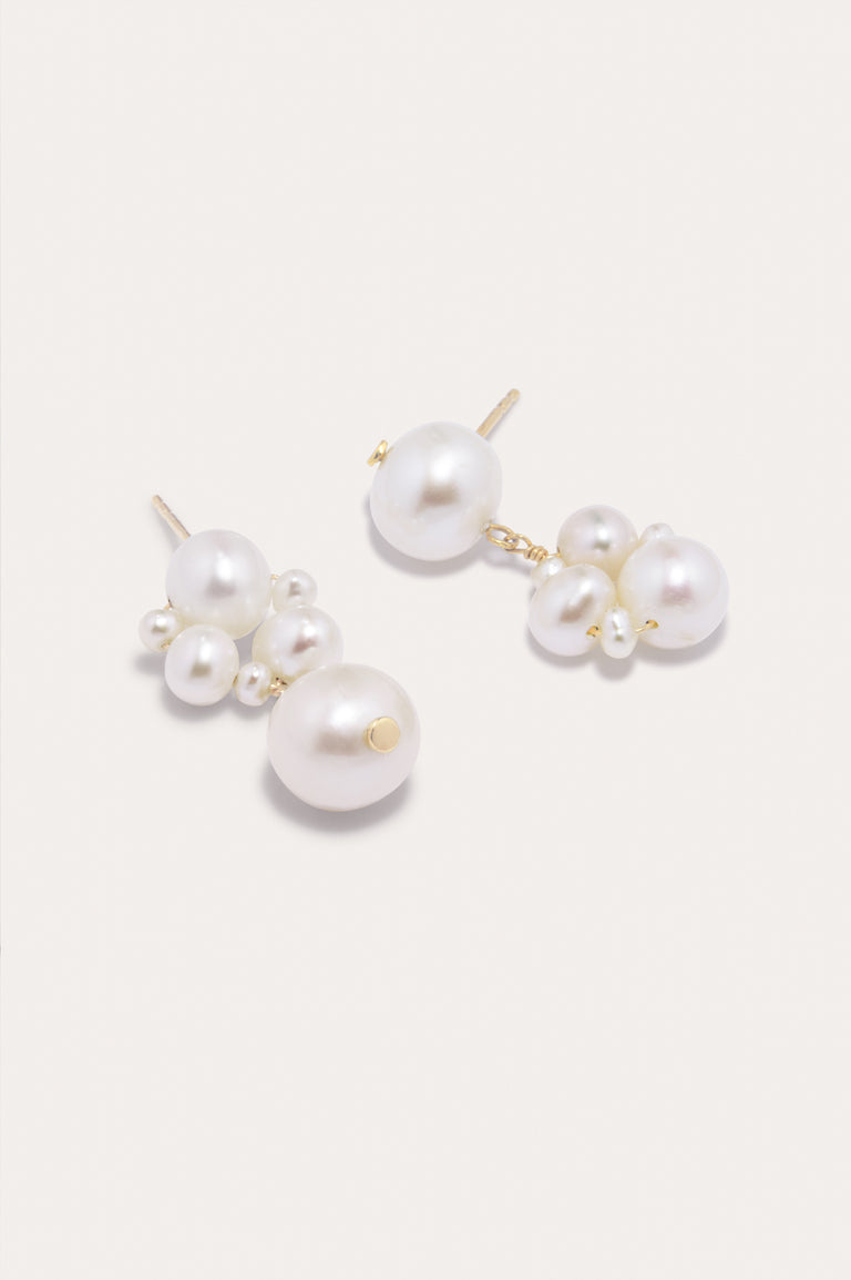 P209 - Pearl and Recycled Gold Vermeil Earrings