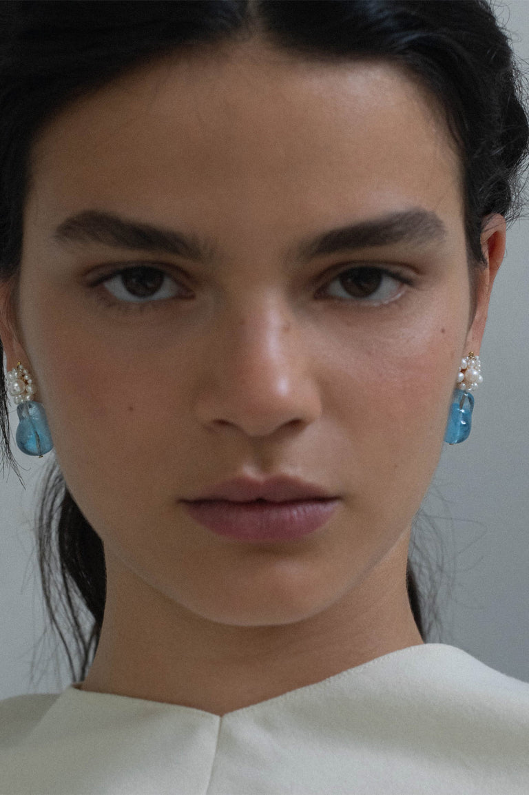 Tra‐la‐la - Pearl and Blue Bio Resin Recycled Gold Vermeil Earrings