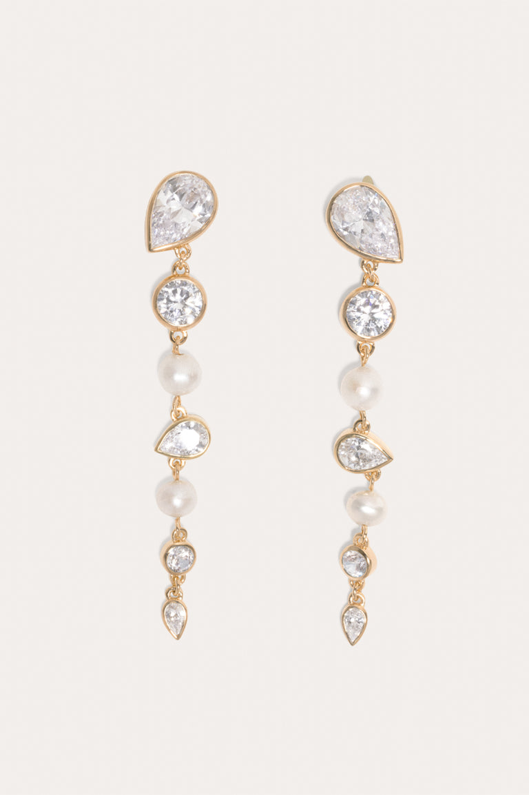 The Light of the Past - Pearl and Zirconia Gold Vermeil Earrings