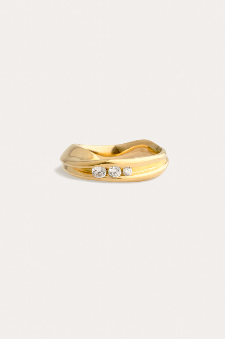 Los Límites de lo Posible - 18 Carat Yellow Gold and Diamond Ring