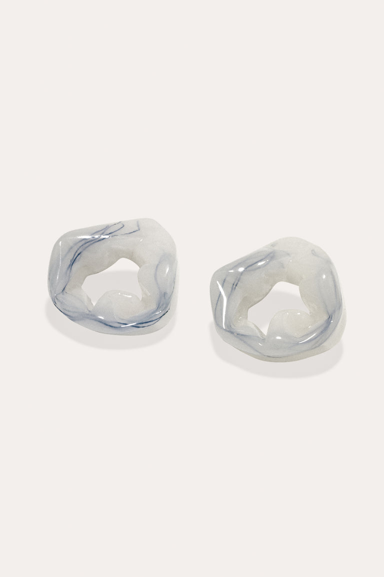 Scrunch - Threads in Pearlescent White Bio Resin and Recycled Gold Vermeil Earrings