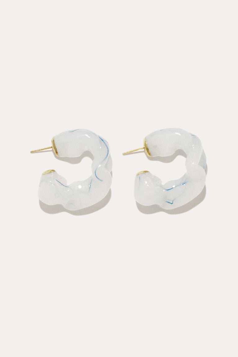 Ruffle - Thread in Pearlescent White Bio Resin and Recycled Gold Vermeil Earrings