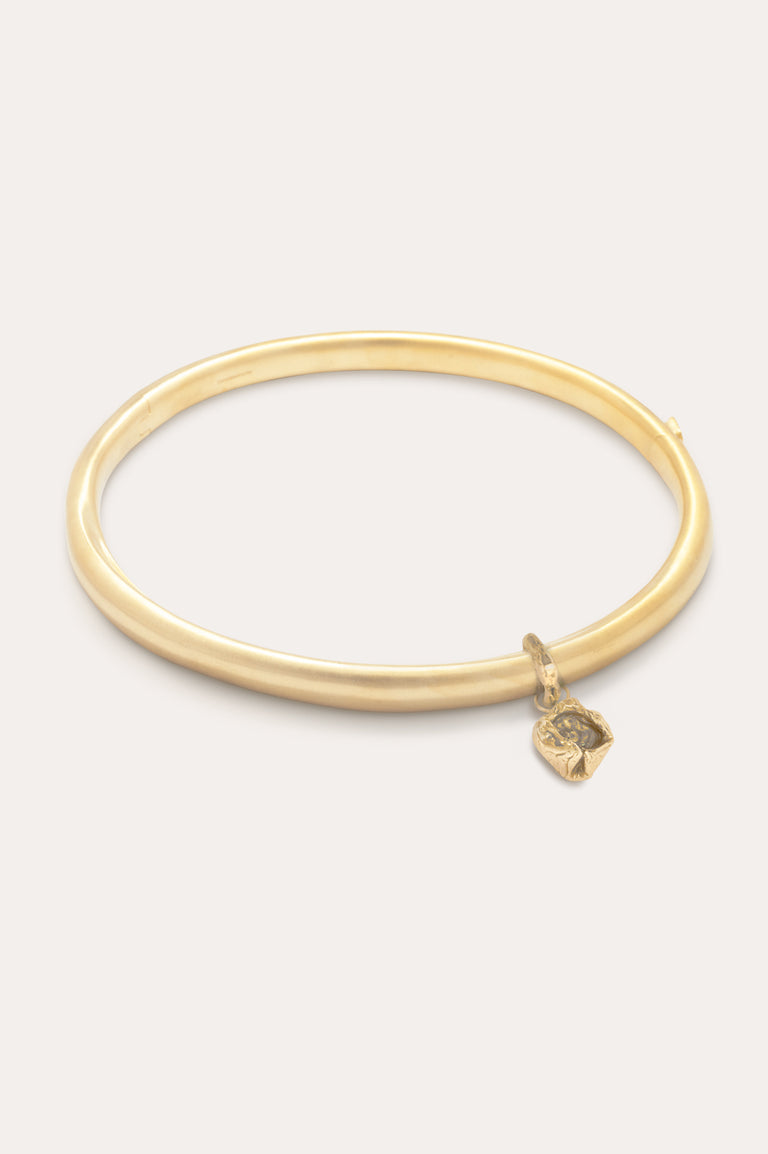 Really Really Genreless - Gold Plated Pendant Neck Collar