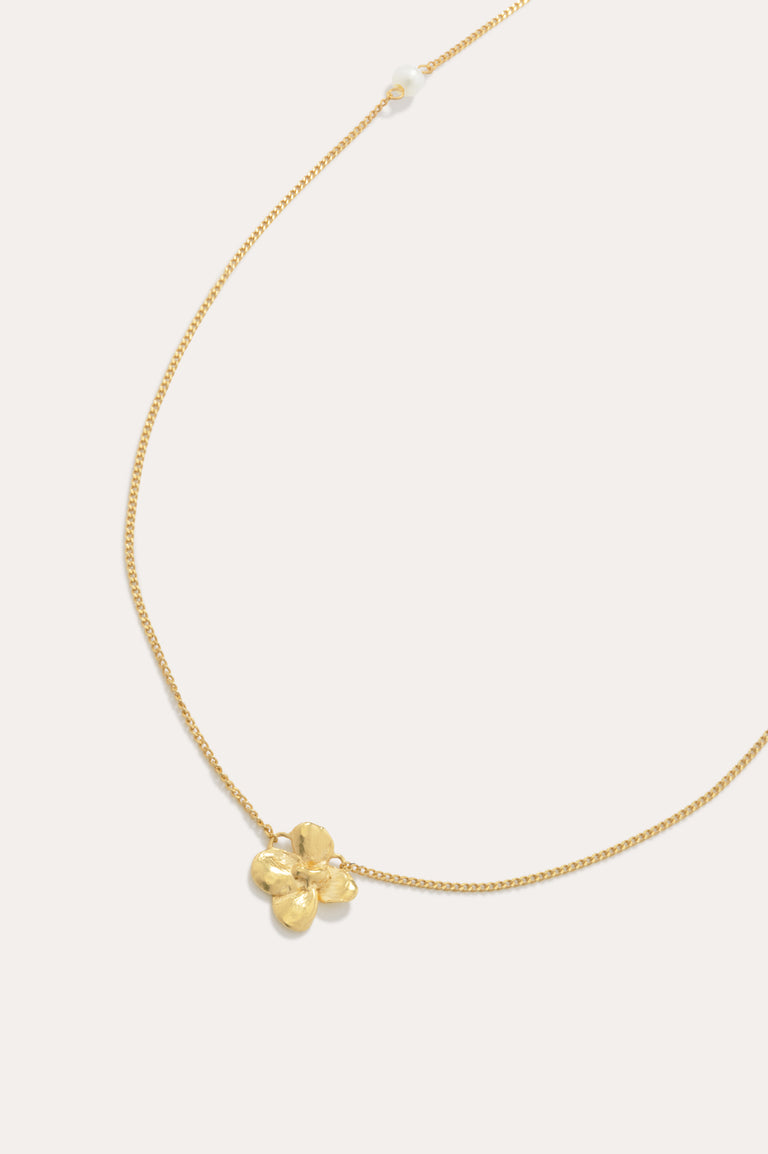 R2237 - Pearl and Gold Plated Necklace