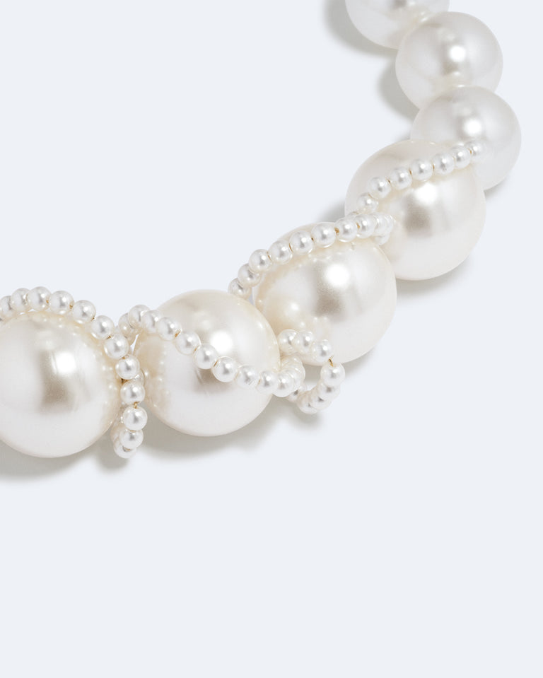 The Arcs of the Moon - Pearl and Gold Plated Necklace