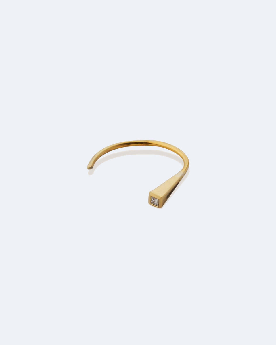 A Midsummer Bird - Yellow Gold and Diamond Single Earring