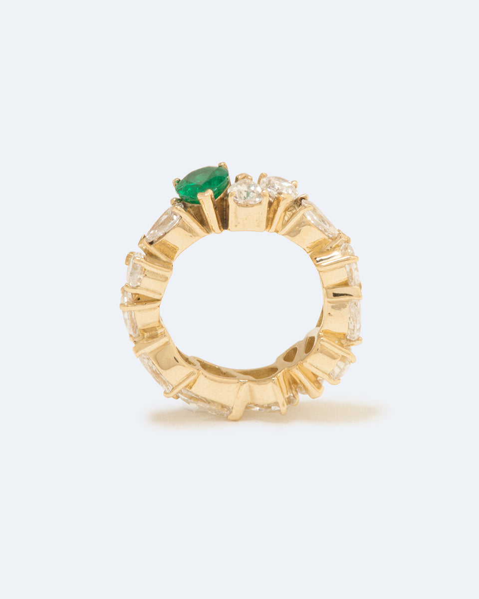 The Ocean of Night - 18 Carat Yellow Gold Diamond & Emerald Ring