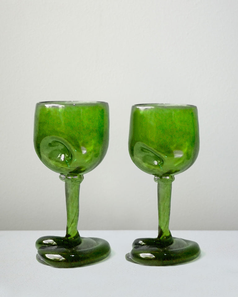 Thaw - Set of 2 Recycled Wine Glass in Leaf Green
