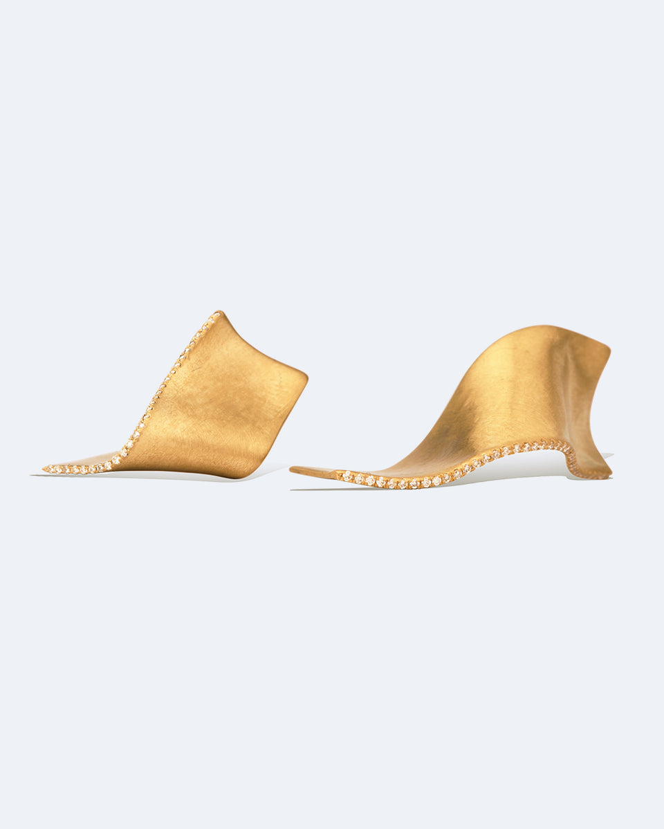 Memories of Water - 18 Carat Yellow Gold and Diamond Earrings