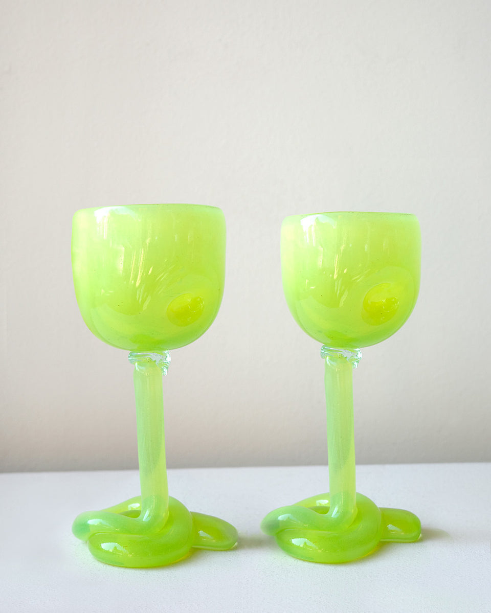Thaw - Set of 2 Recycled Wine Glass in Acid Green