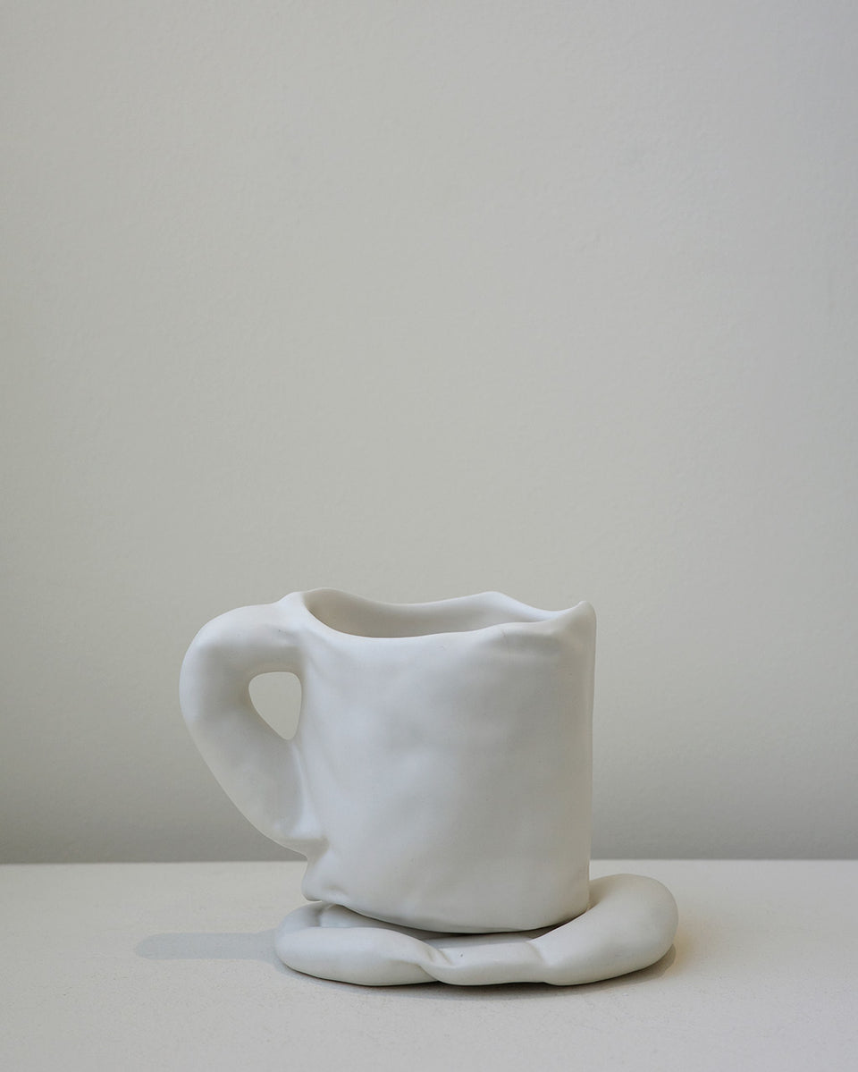 Stand Back! This Mug is Deflating - Mug in Matte White