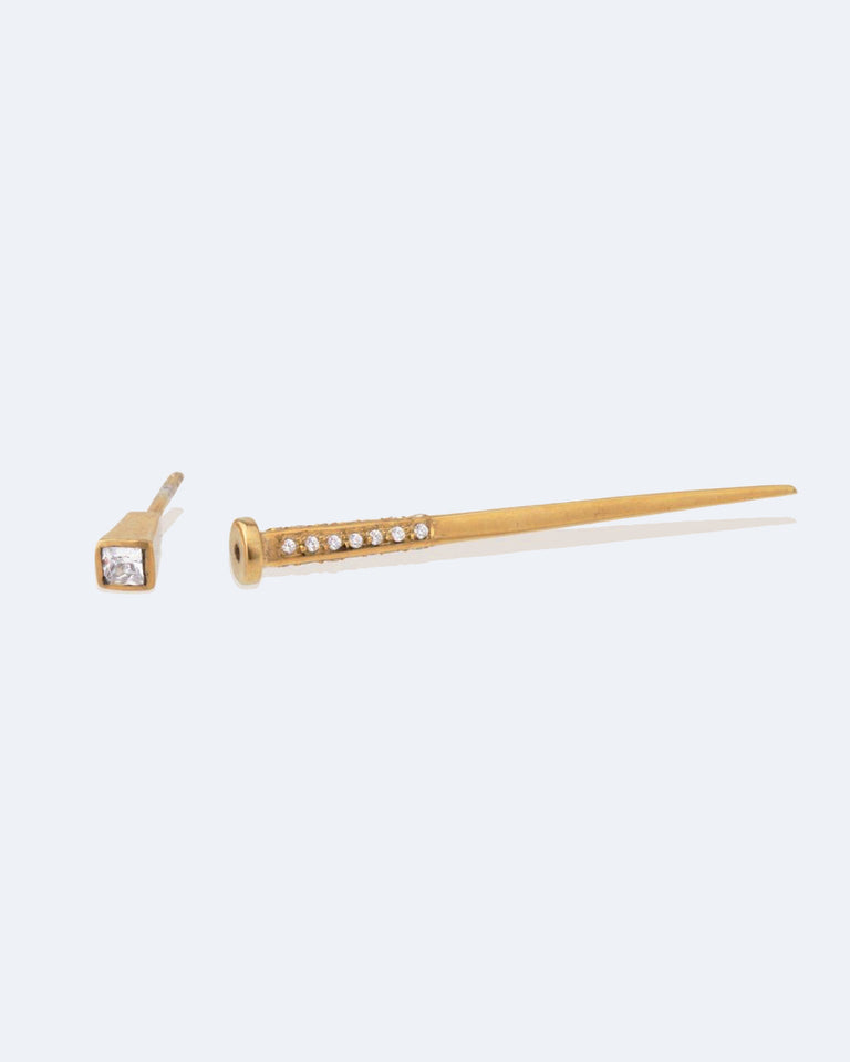 A Quarrel with my Dentist - Yellow Gold and Diamond Single Earring