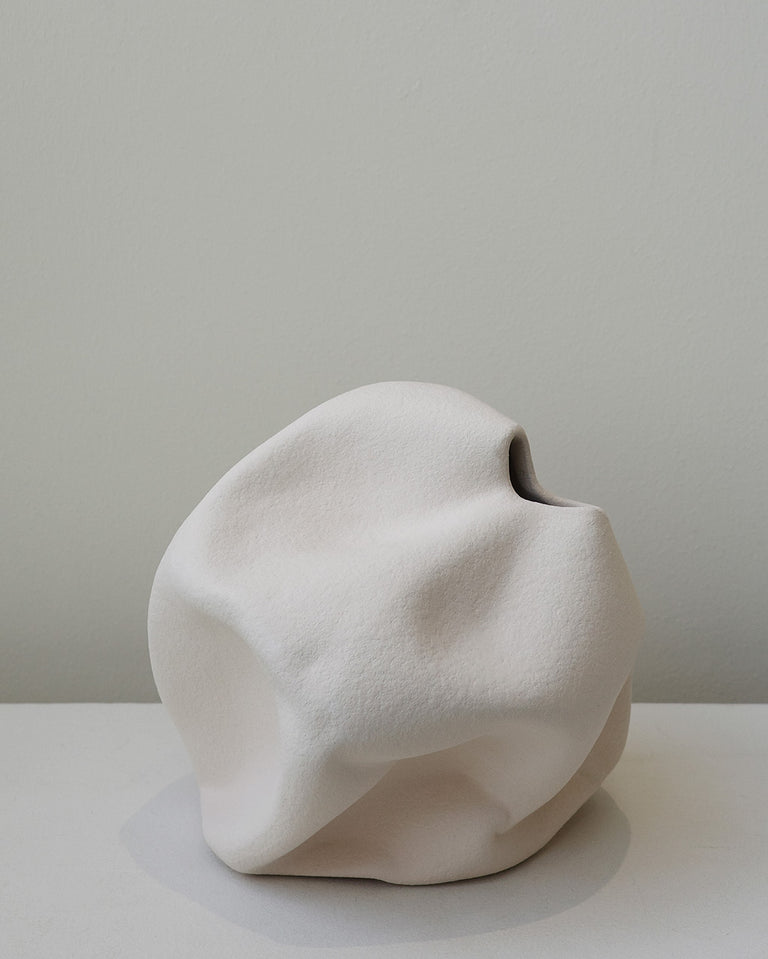 Goliath - Large Vessel in Textured Beige