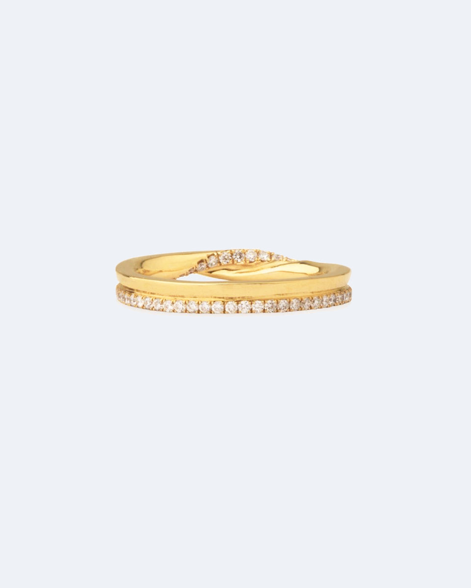 Different Kind of World - 18 Carat Yellow Gold and Diamond Ring