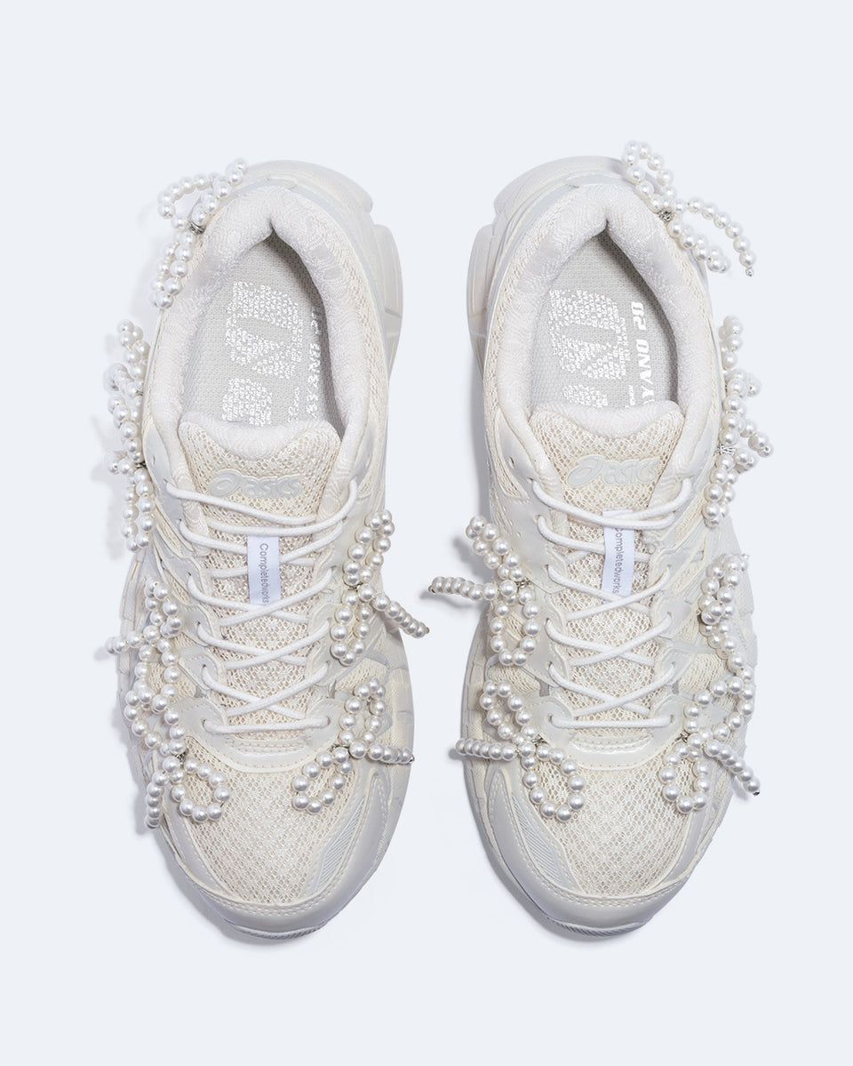 Completedworks for ASICS - GEL KAYANO™ 20 White Bow Sneakers