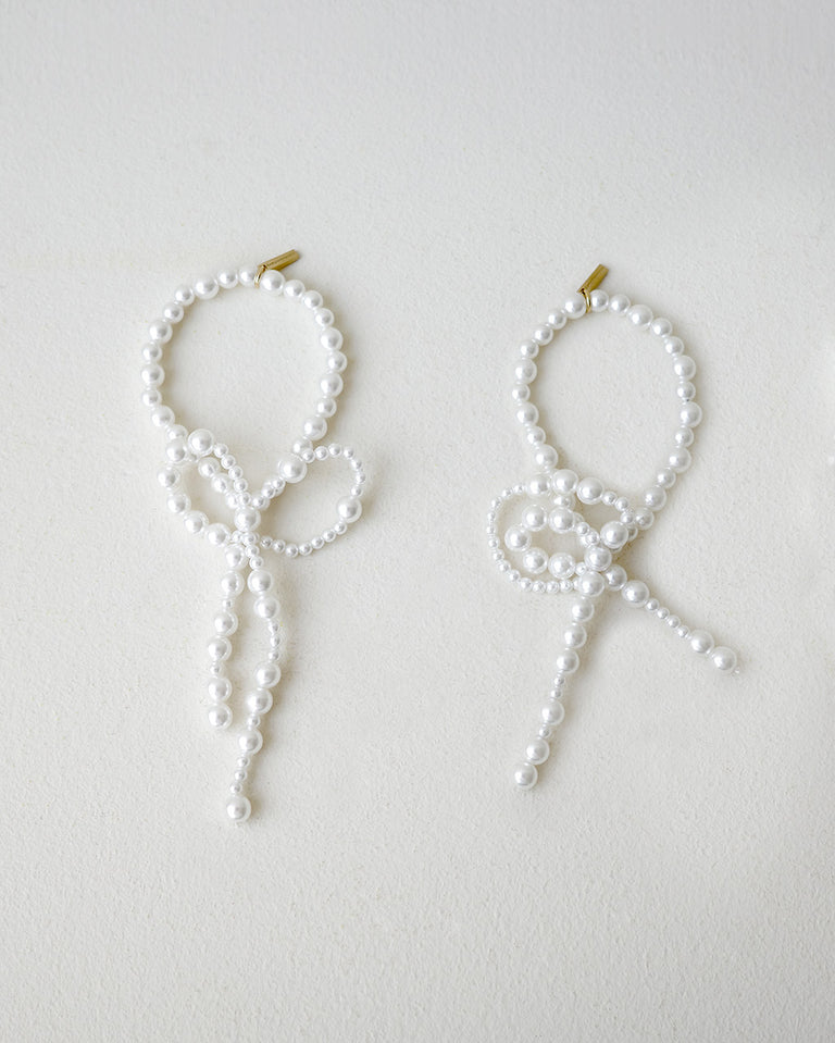 A Proper Sit-Down - Set of 2 Faux Pearl Napkin Rings