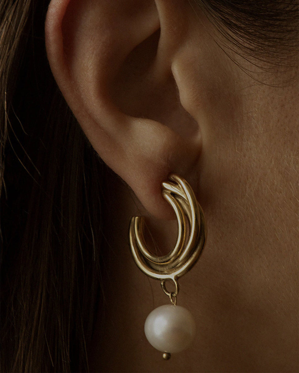 Encounter - Pearl and Gold Vermeil Earrings