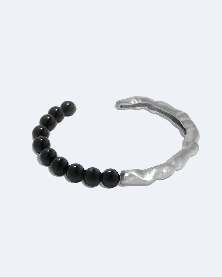 H61 - Black Onyx and Silver Plated Cuff