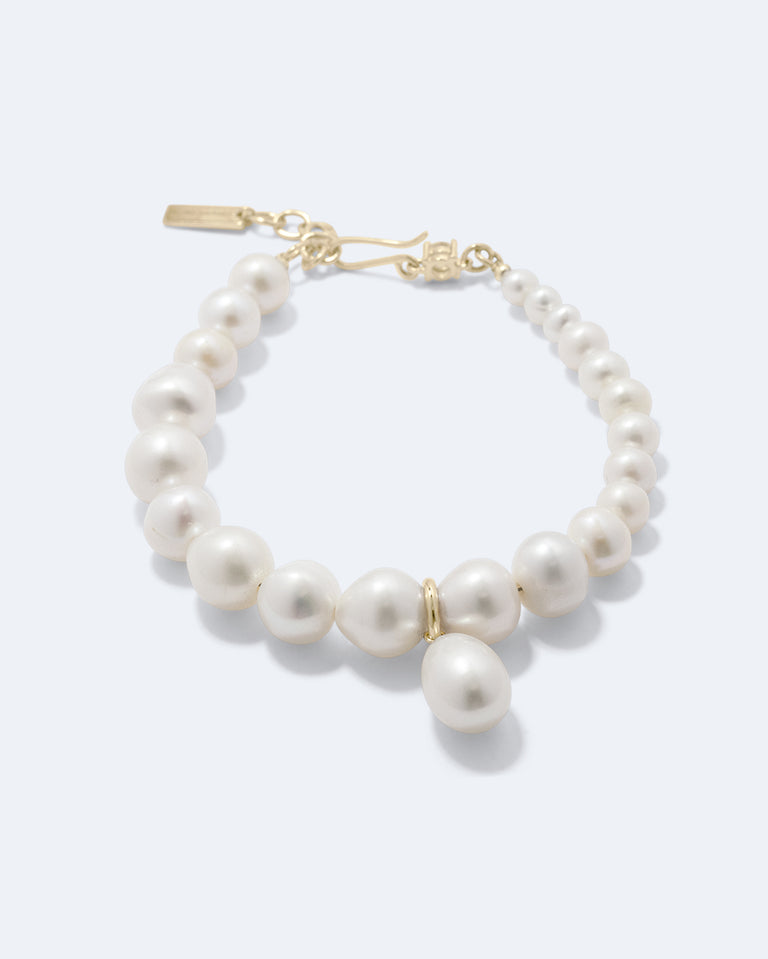 A Quiet Loop - Pearl and Zirconia Recycled Gold Vermeil Bracelet