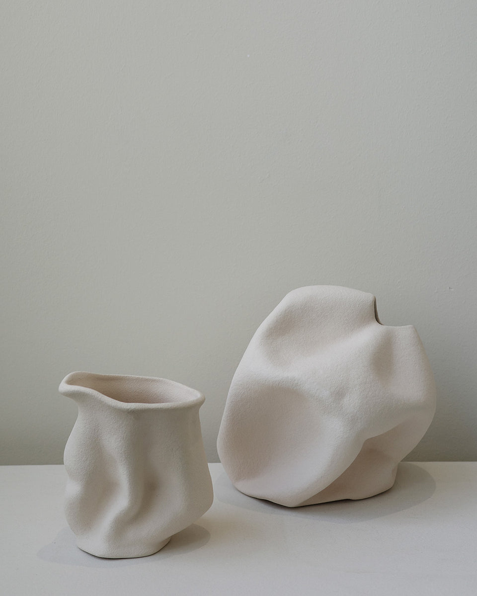Goliath - Large Vessel in Textured Beige