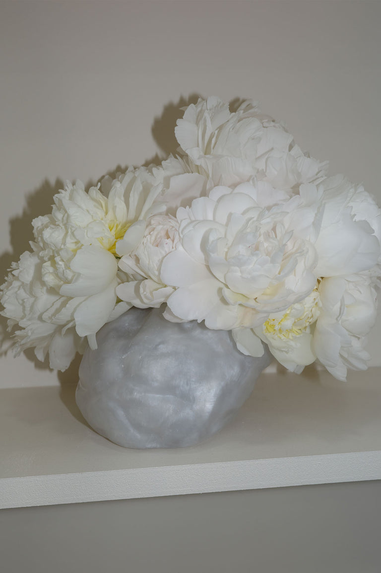 Broth - Resin Vase in Pearlescent White