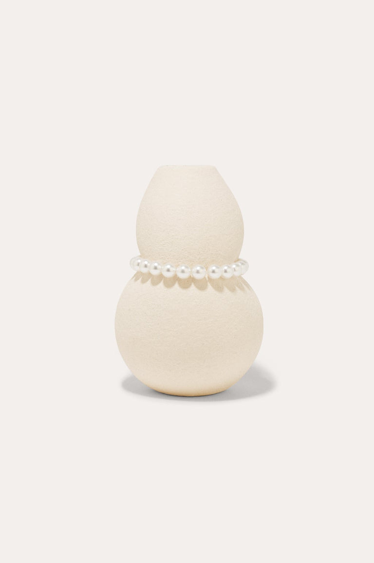 Squeezed - Small Vase in Textured Beige w/ Faux Pearls